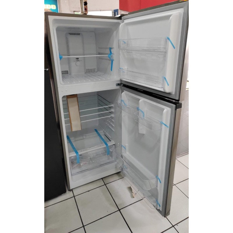 Refrigerador de 13 pies cúbicos MARCA PREMIERE